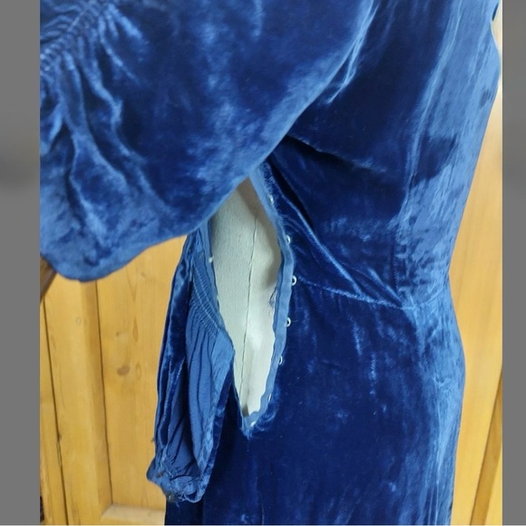 Antique 1930's navy blue silk velvet dress - Picture 7 of 8